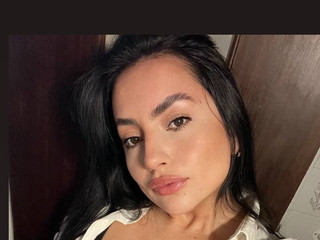 Eroticism can also be subtle 🖤