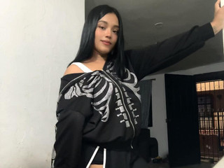 Seduction in silence 🔥