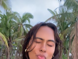 I'm A Sex Chat Sexy She-male! I Am A Brunette, My BongaCams Model Name Is Islandvelvet09