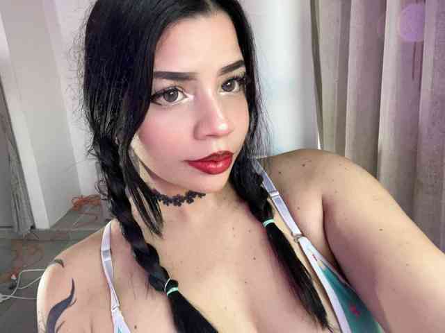 NayLunna1