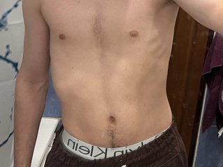 I'm 18 Years Old, My BongaCams Name Is Richiwow