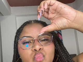 Do you like sexy latina ?😈