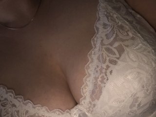 My Age Is 19 Yrs Old! I Am A Brunette And My Name Is LediDii