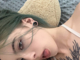 I like to take pictures^^