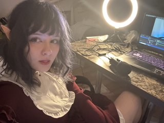 My Model Name Is BabyLunaPaw And A Webcam Charming Babe Is What I Am And I Am A Brunette