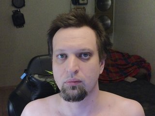 My Name Is Mr-LolFunny! My Age Is 37 Years Old