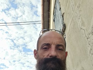I'm 49 Yrs Old! People Call Me Papatch76