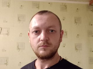 My Name Is Ivasin, I Am A Brunette