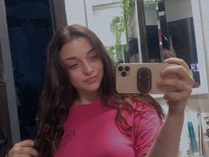 Carrdashian27 Gallery Image 1