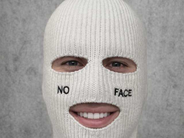 NoFaceSucker