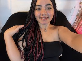 ExoticcLuna webcam model