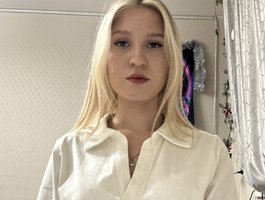 YasmineFrancher webcam