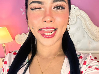 Be my valentin 💘🎀🌸