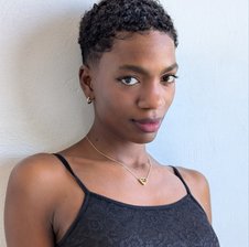 Mina_Caramela
