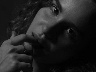 Live трансляция Sweetie_Kitty - Runet.cam