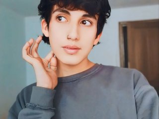 I Am A Brunette, I Live In Bogotá, Bogotá D.c., Colombia