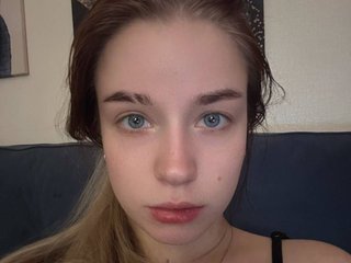 Live трансляция CarlottaMilam - Runet.cam