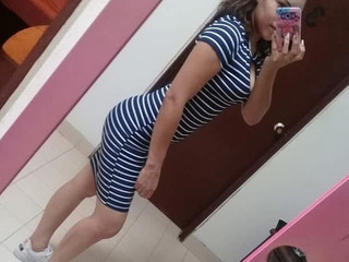 I bet u wanna undress me now