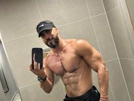 romeodarklove romeodarklove