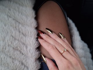 Live трансляция Stripgirll - Runet.cam