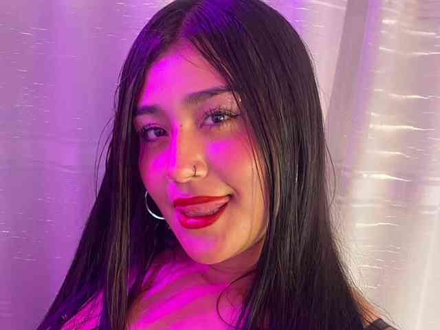 doll-soofiaahx