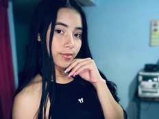 الصورة الرمزية لـLiavelvet