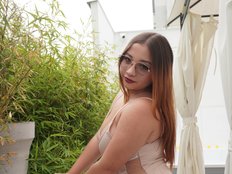 AliciaWhite-nt Gallery Image 1