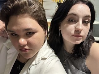 Live трансляция cute2girlscam - Runet.cam