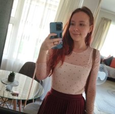 Scarlet_Kitty
