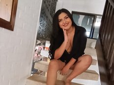 isabellaMonet Gallery Image 1