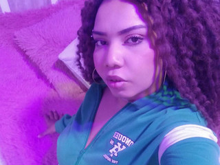 💦🍧🍑🥒❤️🍞💋🍨😍🛏️