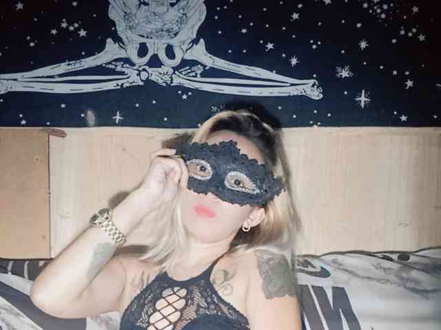 NaughtyKitty69