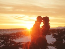 видео His-And-Hers