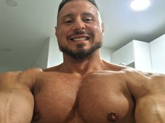 ToniMartins Live Webcam on BongaCams