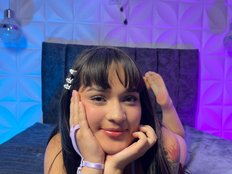 zoe-18