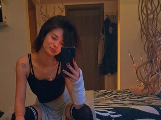 Live трансляция LaraSim - hotxchat.com