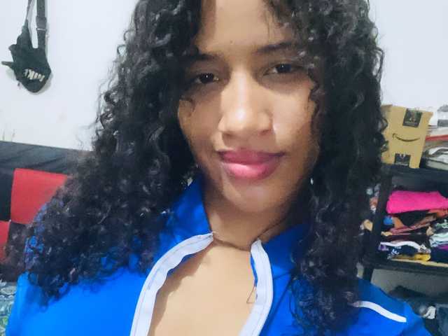 sexylatinawhithabigass