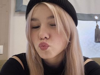 Live трансляция OctaviaSpates - Runet.cam