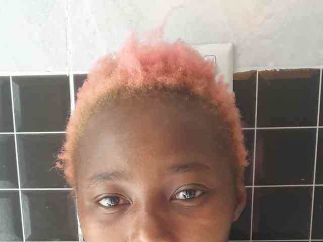 Petite-finee