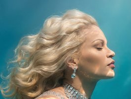 Webcam model GoddessVespers from BongaCams