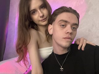 Live трансляция TenderToughLuv - Runet.cam