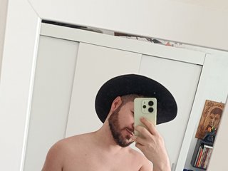 I'm 34 Years Of Age, I Am Named Branquinhowm1