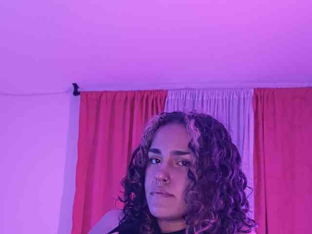 EimyVelvet