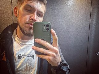 Aleksas24