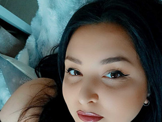 Don’t just scroll… come play with me.