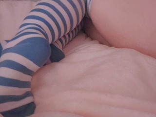 naughty missy teases your hard cock 😋💕💦