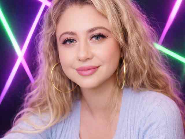 BlondieEve