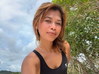 Hotmama03