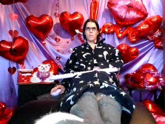 AlluringAli25's BongaCams show and profile