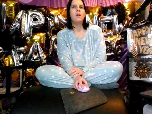 AlluringAli25 webcam